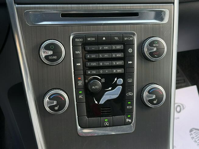 Volvo XC 60 2,0D4 190KM Momentum/Navi/Alu/Skóra/LedY/Xenon/Serwis/ Węgrów - zdjęcie 7
