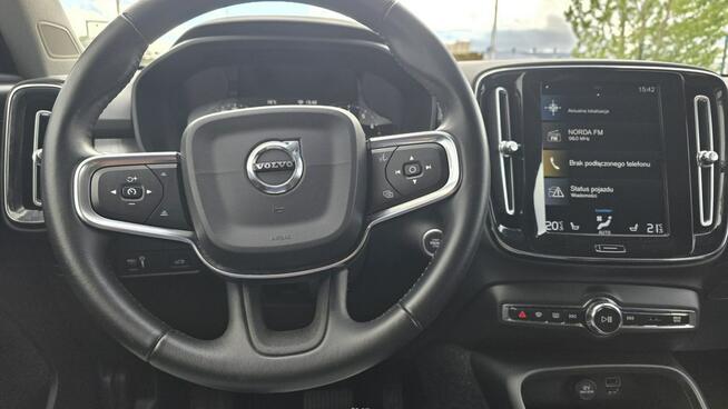Volvo XC 40 T4 geatronic Inscription mały przebieg Lębork - zdjęcie 9