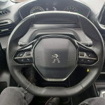 Peugeot 208 1.2 Benzyna Suchorzew - zdjęcie 11