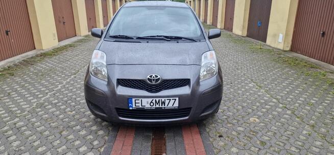 Toyota Yaris II 1.3 benzyna Łódź - zdjęcie 2