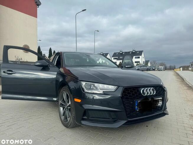 AUDI A4 Premium 40 TFSI - 2019 Wrocław - zdjęcie 2