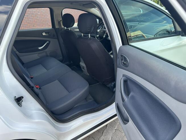Mondeo z Niemiec 2.0 B 145km Mega Zadbany Piękne wnętrze Serwis Klim S Bydgoszcz - zdjęcie 7