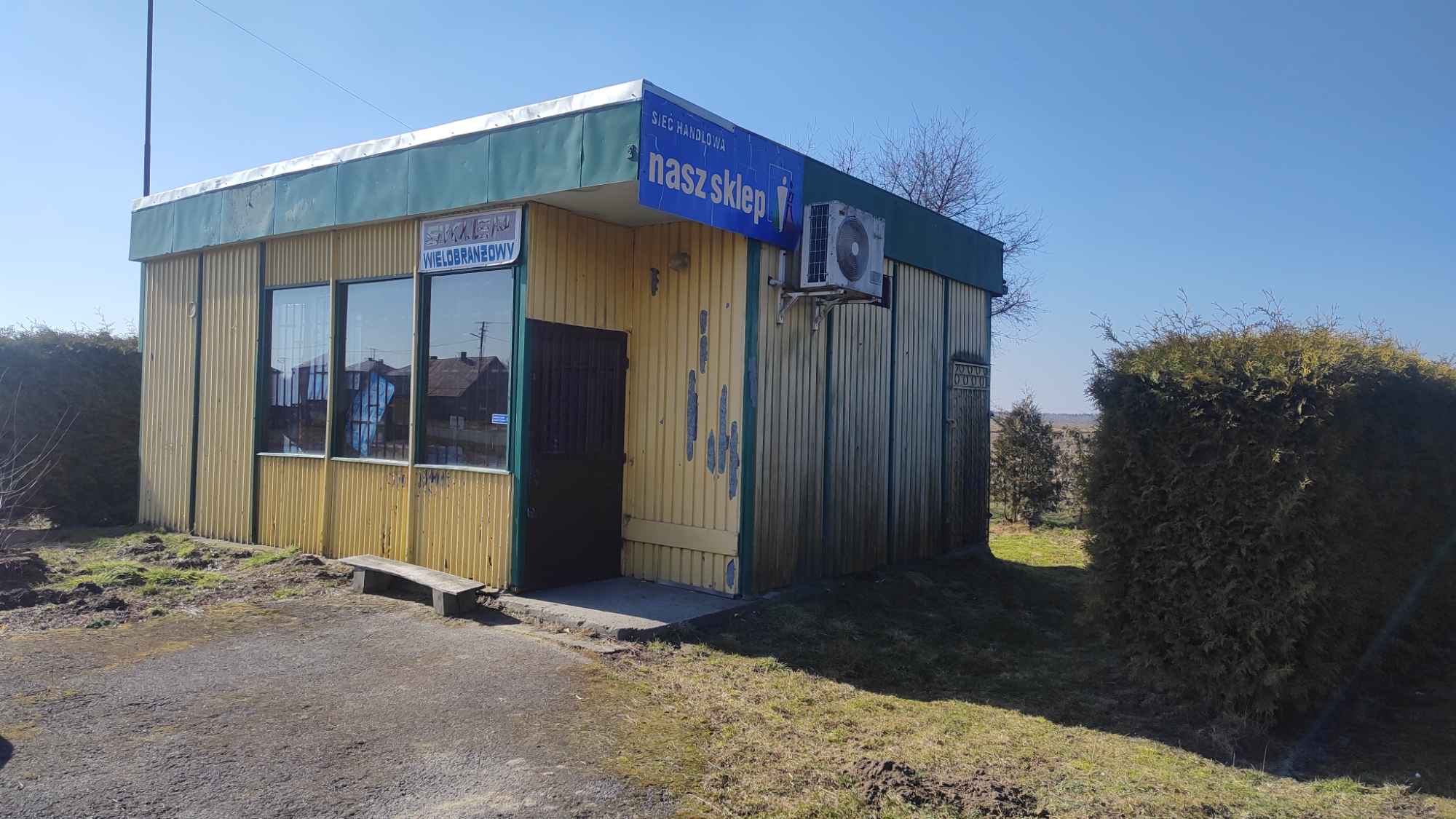 Pawilon handlowy 42m2, sprzedam lub wynajmę Krowica Sama - zdjęcie 2