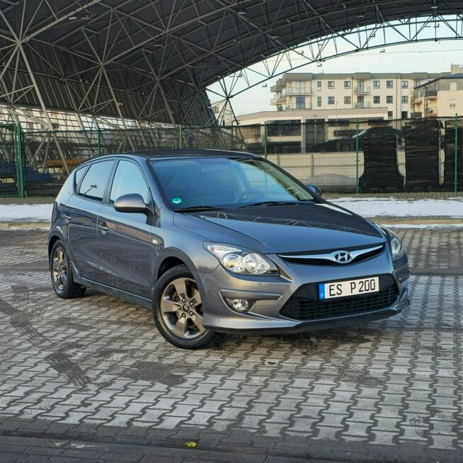 Hyundai i30 1.4 Blue Classic Ostrów Mazowiecka - zdjęcie 2