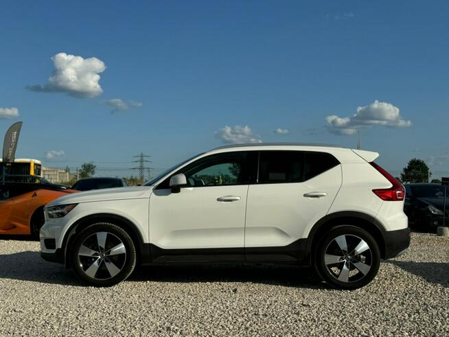 Volvo XC 40 Momentum / Panorama / Pamięć foteli / FV marża Michałowice - zdjęcie 7