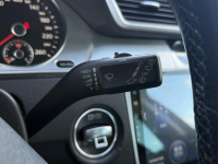 Volkswagen Passat Stan Bardzo Dobry Benzyna Bogate Wyposażenie Będzin - zdjęcie 9