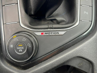 Volkswagen Tiguan 4Motion Klimatronik Aktywny tempomat Gliwice - zdjęcie 12
