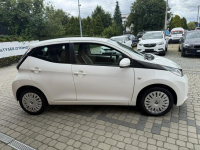 Toyota Aygo 1,0 69KM  Klimatyzacja  Kamera  Navi Orzech - zdjęcie 5