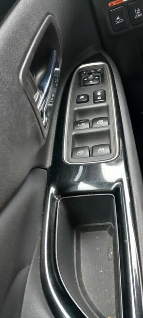Sprzedam Mitsubishi Outlander PHEV plug-in,18r. 2.0 benzyna Kutno - zdjęcie 12