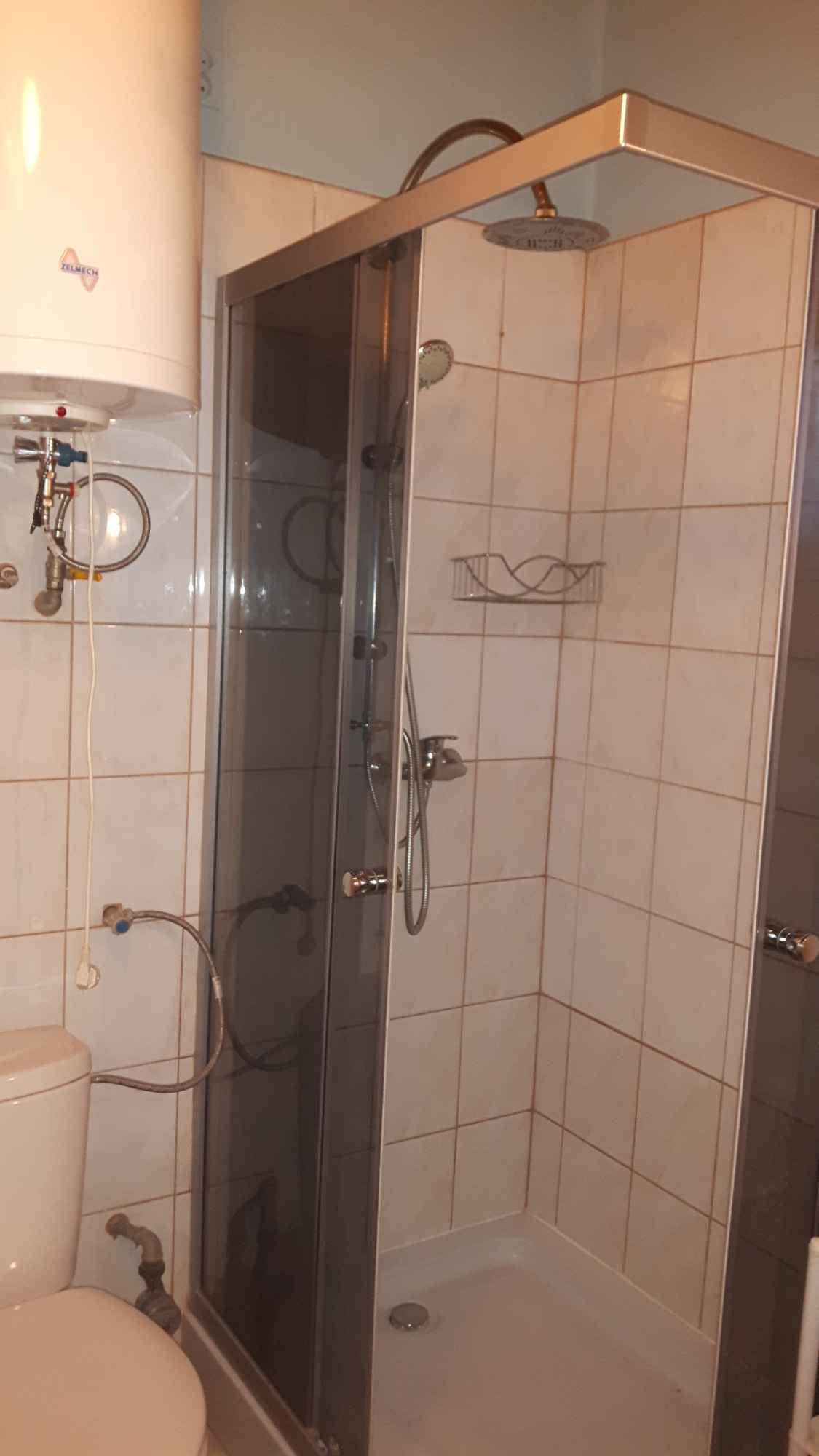 SEZON--2025--Samodzielny dom z ogrodzoną działką nad jez. Głuszyńskim Wincentowo - zdjęcie 10