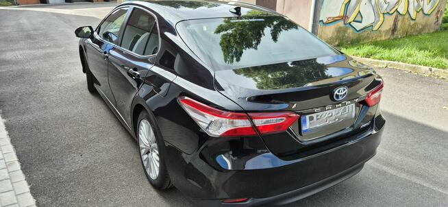 Toyota Camry 2.5 HYBRID PRESTIGE | Bezwypadkowa | Salon PL | Legnica - zdjęcie 2