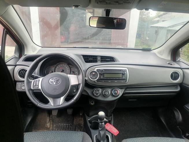 Toyota Yaris 3 z 2011/12 sil1, 33b+lpg klima, salon pl Skroniów - zdjęcie 4