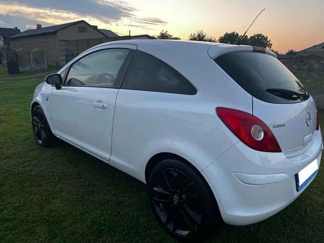 Opel corsa 1,2 benzyna limitowana wersja Brójce - zdjęcie 3