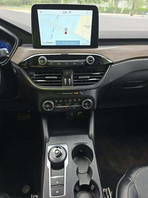 Ford Escape 4x4 / TITANIUM / automat / niski przebieg Tarnów - zdjęcie 8