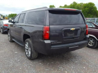 Chevrolet Suburban 2017, 5.3L, C1500, porysowany lakier Warszawa - zdjęcie 3