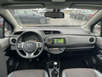 Toyota Yaris Klimatronic Kamera Skóra Panorama Gliwice - zdjęcie 11