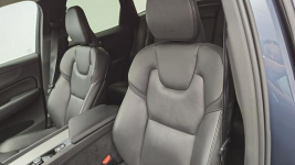 Volvo XC 60 B4 B Plus Bright aut ! Z Polskiego Salonu ! Faktura VAT ! Warszawa - zdjęcie 11