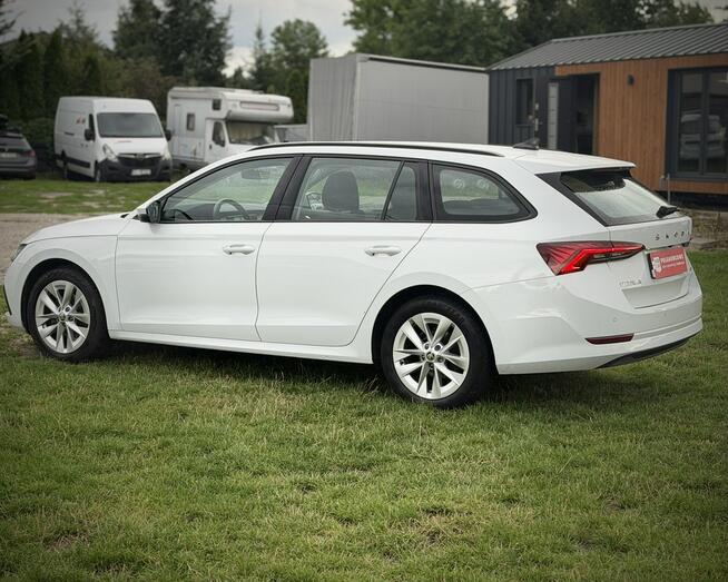 Skoda Octavia 1.5 TSI DSG 150KM 2023 Kamera Keyless Salon PL FV23% Łódź - zdjęcie 12