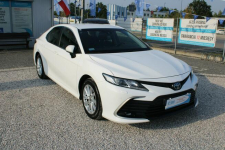 Toyota Camry 2.5 Hybrid e-CTV Comfort F-vat Kamera Gwarancja Warszawa - zdjęcie 4