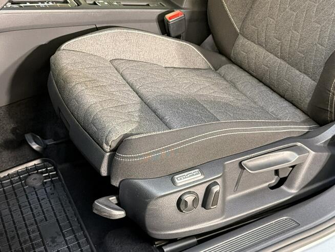 Volkwagen Passat 1.5 TSI EVO Business DSG Kombi Katowice - zdjęcie 10