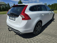 Volvo V60 2,0hdi Navi.Serwis.Xenony.Ledy.Biała Perła,Tempomat.OKAZJA Kutno - zdjęcie 10