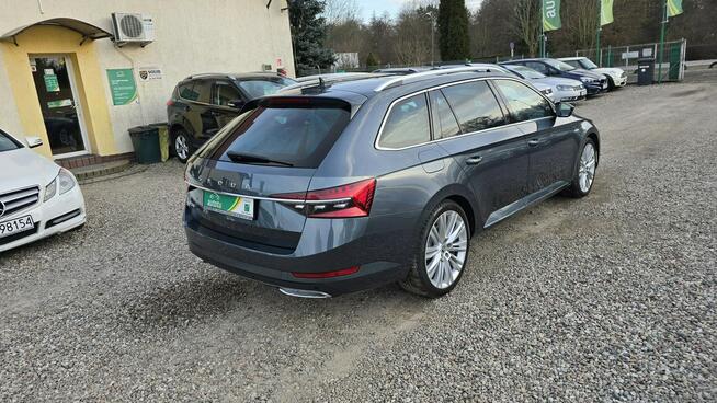 Škoda Superb Laurin &amp; Klement Canton ACC matrix Zieleniewo - zdjęcie 4