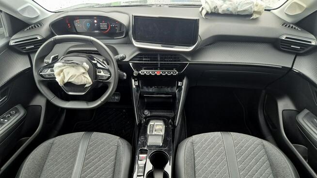 Peugeot 208 Lifting 1.2i PureTech 100 Hybrid 48V Alu Tablet Świętoszówka - zdjęcie 11