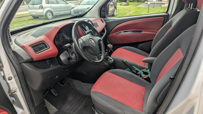 Fiat Doblo 2.0 MULTIJET Biała - zdjęcie 3