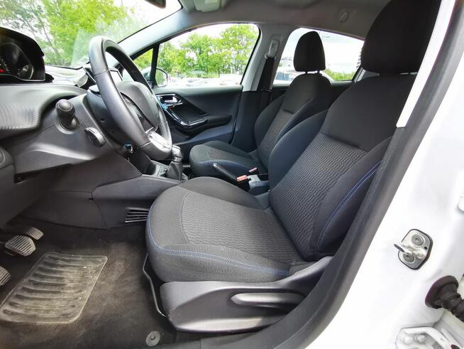 Style, Manual, Facelifting 1.2 Benzyna 82KM, Przebieg 42122k Warszawa - zdjęcie 3