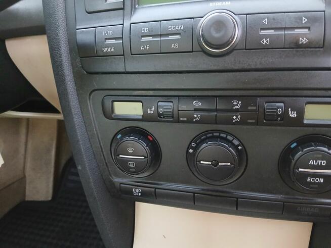 Skoda Octavia II 1.6 Elegance 1.6FSI 116KM jasne wnętrze Szczerbice - zdjęcie 9