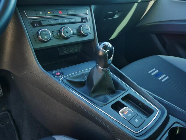 Seat Leon FL 1.5 TSI 130KM Eu6 -Kamera -Tempomat ACC -2xPDC -Zobacz Goczałkowice-Zdrój - zdjęcie 8