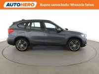 BMW X1 navi klima auto grzane fotele kamera i czujniki parkowania Warszawa - zdjęcie 9