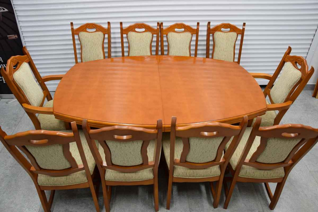 stół rozkładany i 10 krzeseł Olsztyn - zdjęcie 1