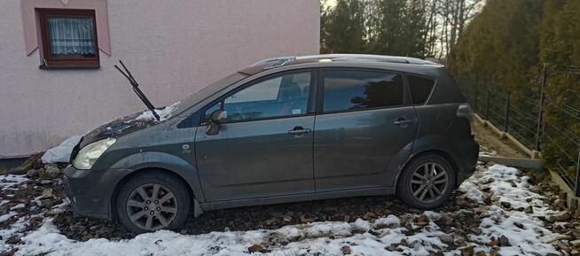 Uszkodzona Toyota Corolla Verso Sol 2,0 D4D Krzywaczka - zdjęcie 2