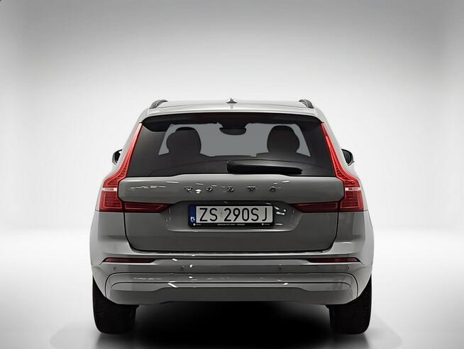 Volvo XC 60 B4 B Core aut ! Z Polskiego Salonu ! Faktura Vat ! Warszawa - zdjęcie 4