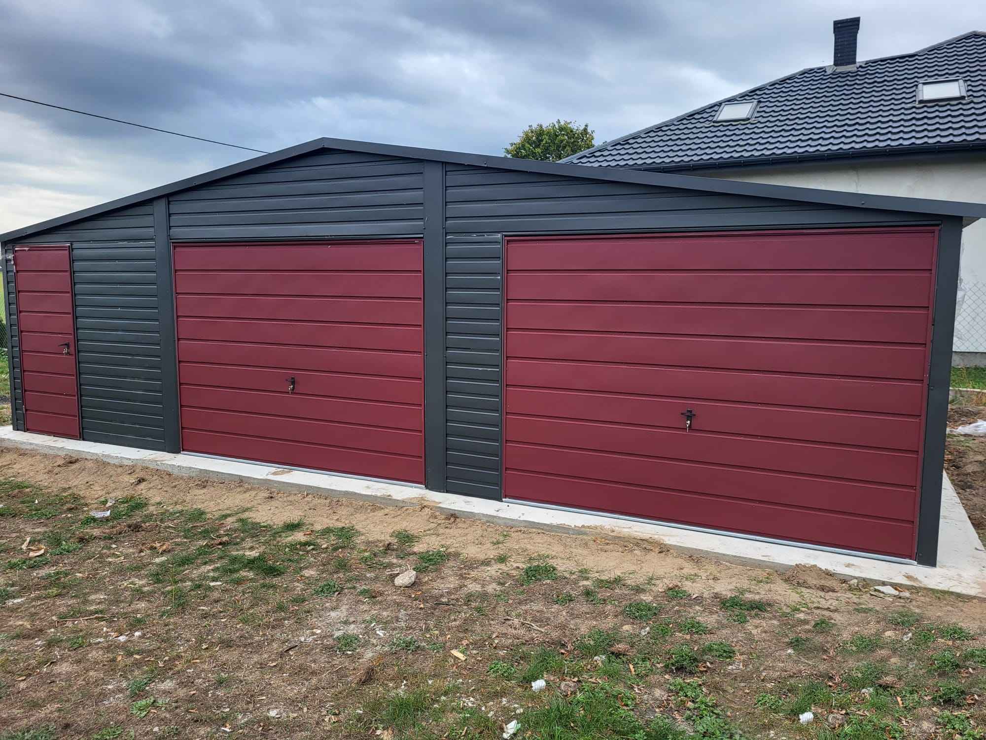 Garaż Blaszany 9x5 Dwuspadowy Grafit MAT + Wiśnia Montaż Gratis Zielona Góra - zdjęcie 1