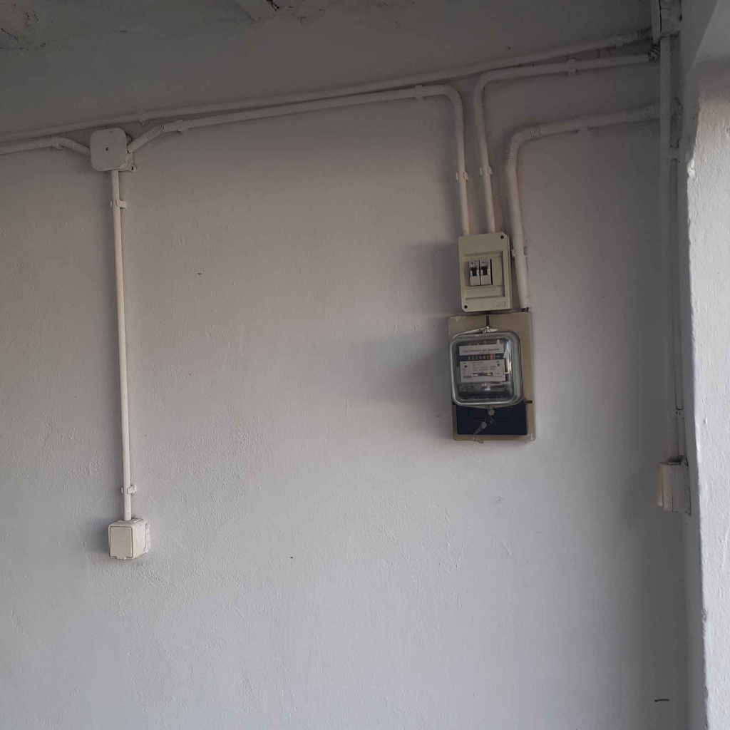 Sprzedam garaż w Lewinie Brzeskim Lewin Brzeski - zdjęcie 6