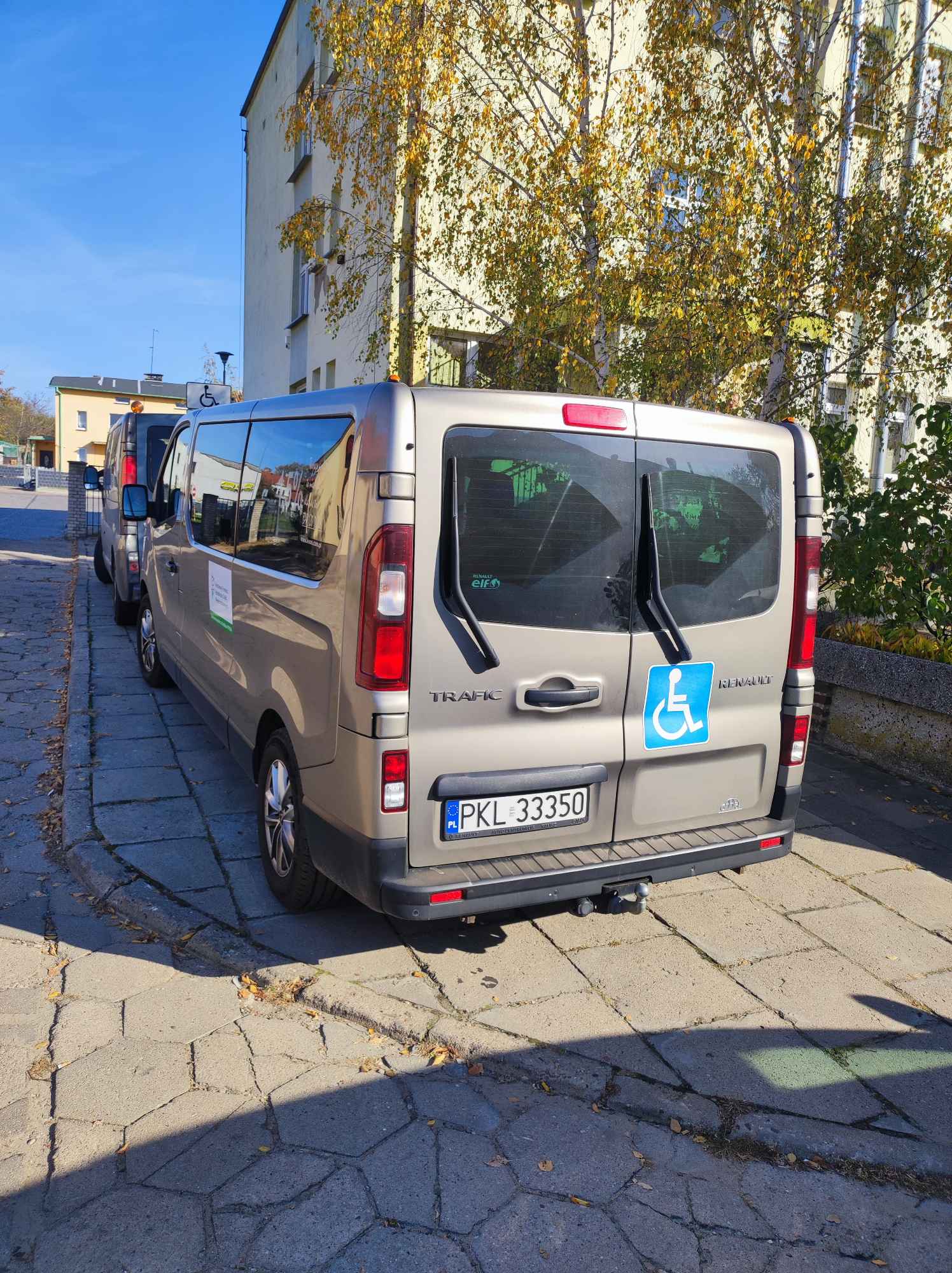 renault trafic 9 osobowy Przybyłów - zdjęcie 2