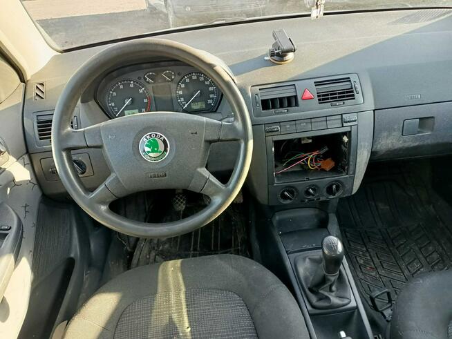 Skoda Fabia 1.4 01r Tarnów - zdjęcie 7