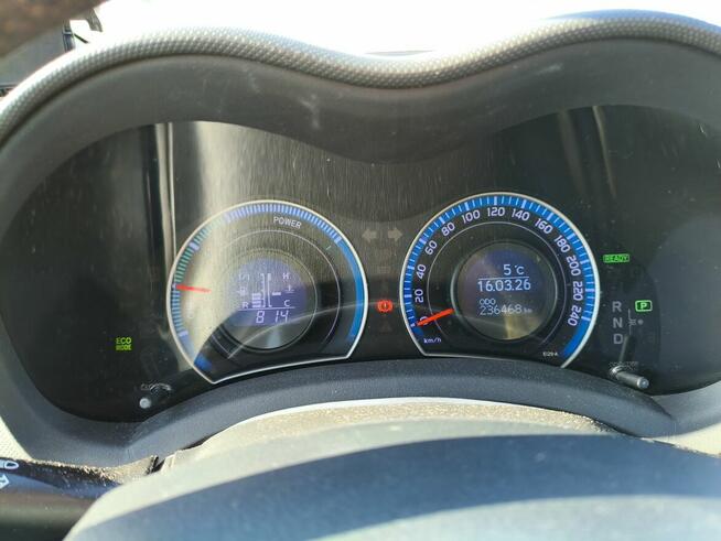 TOYOTA AURIS 1.8 HSD (HYBRYDA) 2010r. (OC i PT do 02.2027r.) Świdnik - zdjęcie 10