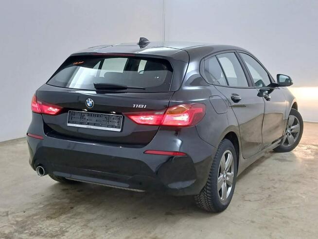 BMW 118i Advantage 140km PDC klima NAVI serwis BEZWYPADEK 2020 Tychy - zdjęcie 2