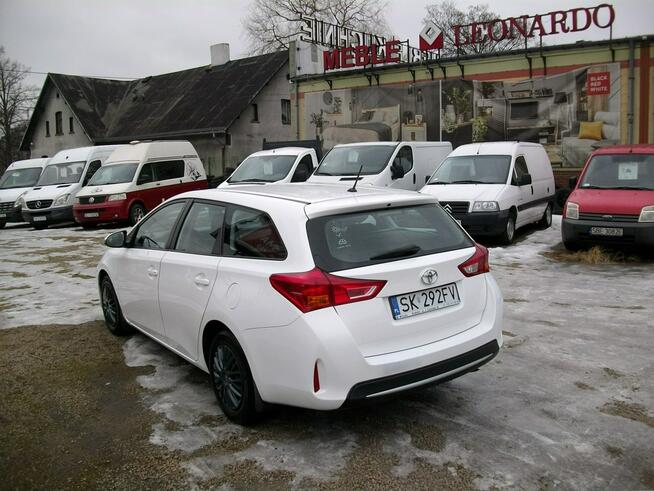 Toyota Auris 1.4/ 90 KM/bardzo dobry stan techniczny Katowice - zdjęcie 5