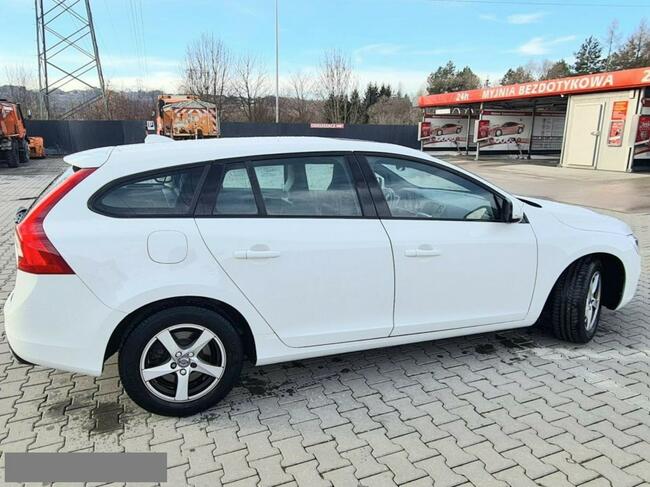 Volvo V60 88KW POLAR+GEARTRONIC, Skóra, Kamera ,Blis, Serwi Więcławice Stare - zdjęcie 11