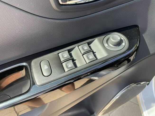 Renault Captur LUXE Edition 1.2 Benzyna Opłacony Automat Gostyń - zdjęcie 11