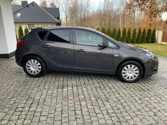 Opel Astra Kielce - zdjęcie 8