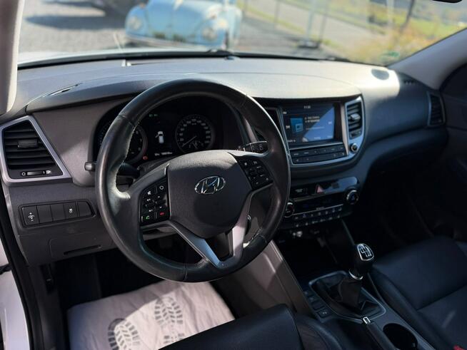 Hyundai Tucson *LED*xsenon*kamera*1.6 i*zadbany Sierakowice - zdjęcie 12