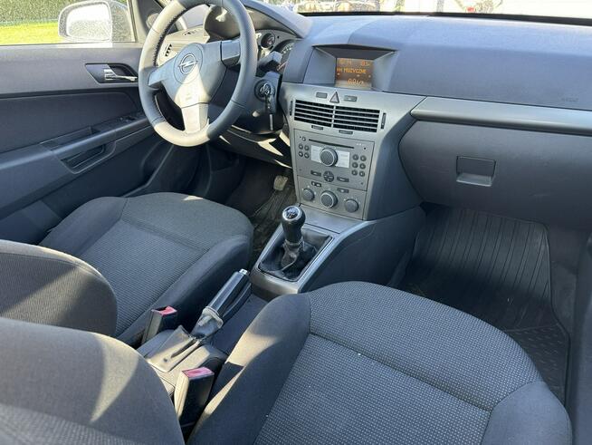 Opel Astra Nowy rozrząd*Zadbana*Klimatyzacja*1.6 benzyna Zebrzydowa - zdjęcie 8