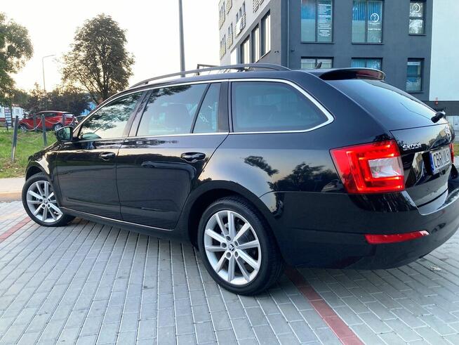 Skoda Octavia 20TDI wersja ELEGANCE Brodnica - zdjęcie 12