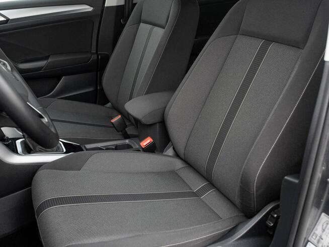 Volkswagen T-Roc 1.5 TSI Life Podgrz.f Cz.park LED Salon PL VAT 23% Gdańsk - zdjęcie 11