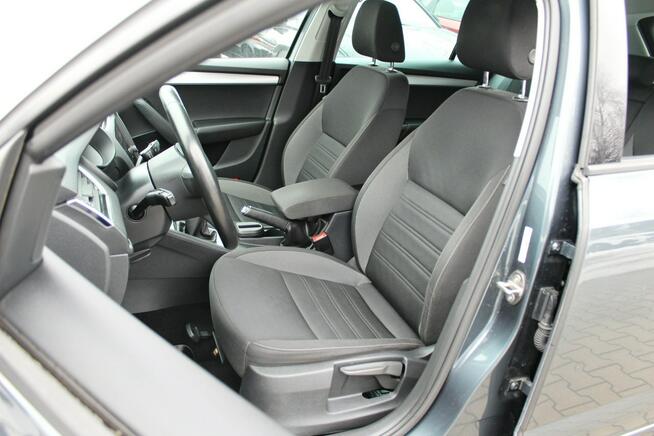 Škoda Octavia 1.6 TDi. Kamera. El. Klapa. Facelift. Maków Mazowiecki - zdjęcie 10